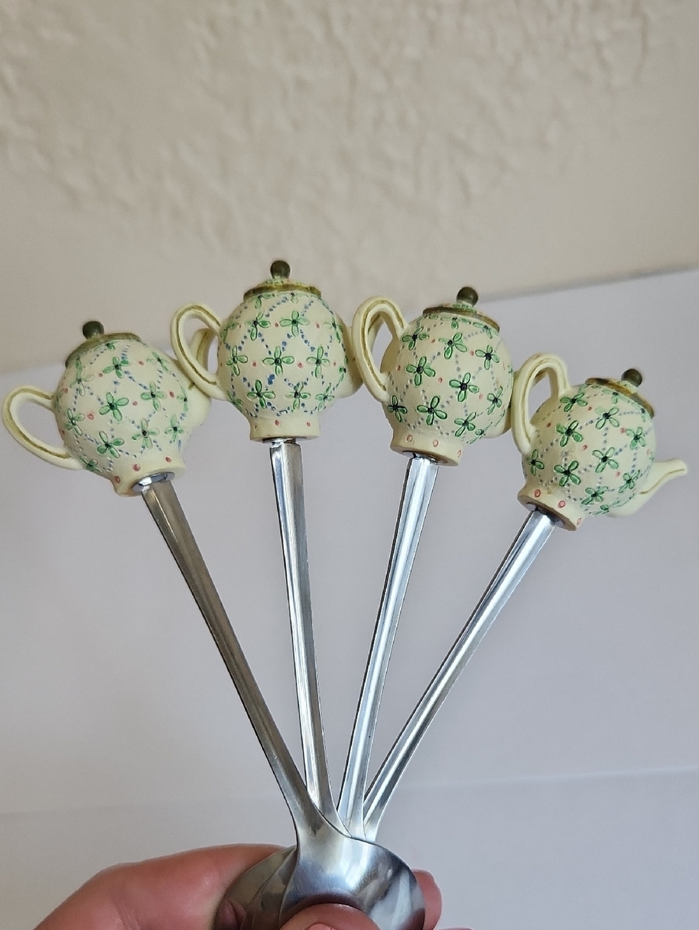 Set of 4 Teapot Handle Teaspoons